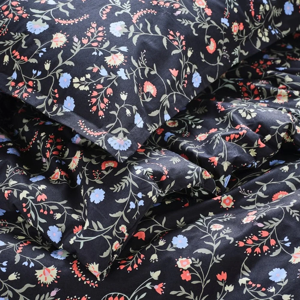 Floral Cotton Pillowcase and Comforter Set